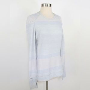 Lulu🍋 size 6 Think Fast long sleeve